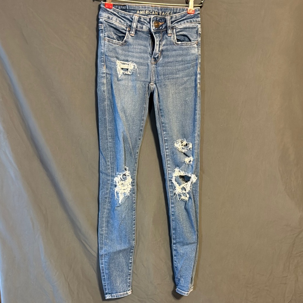 American Eagle Outfitters Women's Ripped Blue Skinny Jeans